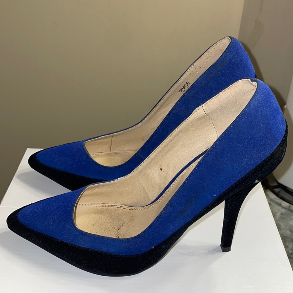 Womens multi color pump
